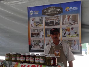 Exposição de produtos da agroindústria, com certificação agroecológica, oriundos da Agricultura Familiar