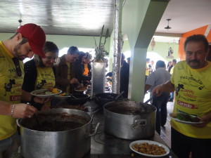 Feijoada em comemoração aos 25 anos do Jornal Correio do Povo.