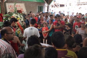 Velório de Leonir Horback, na sexta-feira (08). (foto: Brasil de Fato)