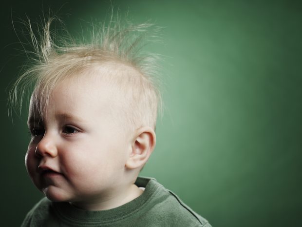 Sem sua autorização, cortaram o cabelo do seu filho: o que faria?