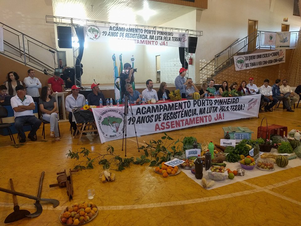 Famílias acampadas de Porto Barreiro e Pinhão, renovam esperança de regularizar assentamentos, após audiências com autoridades