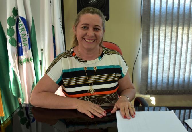 Desafiando a difícil tarefa da mulher no espaço político, Eva Rochi (PSC) quer ser presidente da Câmara